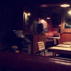 Bauhaus - Pub
