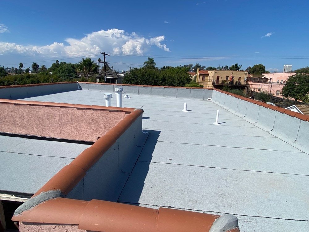 Slide of Roof Repair Specialist