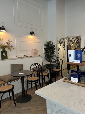 Thé Moon Tea House - Downtown by null