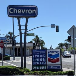 Chevron