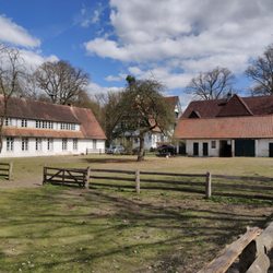 Pferdegnadenhof Friedrichsruh - Außenansicht (April 2021)