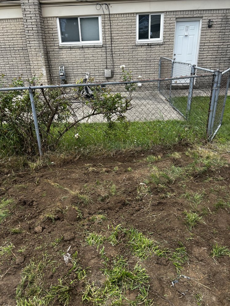 Slide of Shawn's Botany and Lanscaping