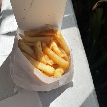 Keneke's Grill at Punaluu - Large Fries - Hawaiian Near Me - Punalu'u, Hawaii Keneke's Grill at Punaluu - Large Fries - Hawaiian Near Me - Punalu'u, Hawaii