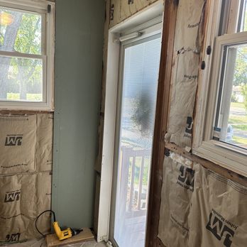 EK Pro Restoration - Mudroom (work that I did before hiring) - Damage Restoration Near Me - Lincolnshire, Illinois