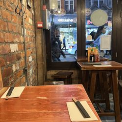 Pho & Bun - Seating area
