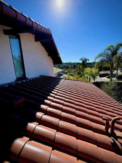 Slide of San Ventura Roofing