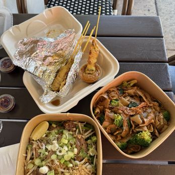 Bahn Thai - Pad Thai, Pad See Ew, Chicken Satay Skewers - Thai Near Me - San Diego, California Bahn Thai - Pad Thai, Pad See Ew, Chicken Satay Skewers - Thai Near Me - San Diego, California