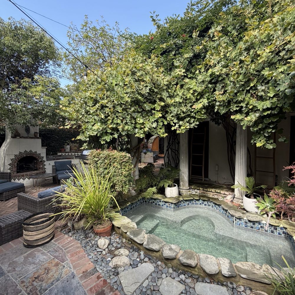 Human Aeon - Cold plunge - Naturopathic/Holistic Near Me - Long Beach, California