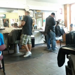 Tommy M's Barber Stylist
