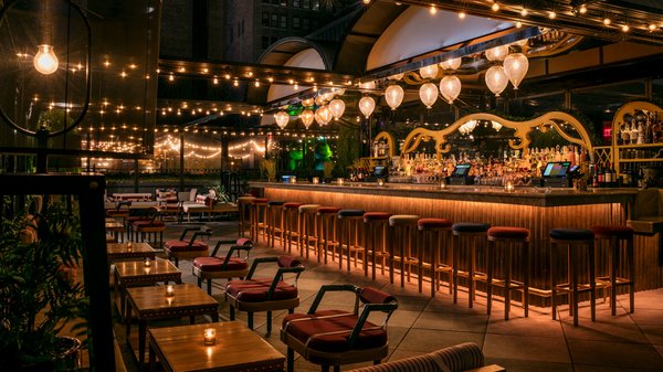 Magic Hour Rooftop Bar & Lounge by null