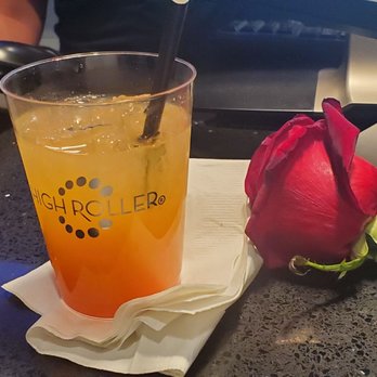 The High Roller - Sex on beach & a Rose! Perfect - Amusement Parks Near Me - Las Vegas, Nevada