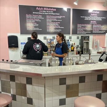 Pav’s Creamery - Menu Adult Milkshakes - Ice Cream & Frozen Yogurt Near Me - Cuyahoga Falls, Ohio Pav’s Creamery - Menu Adult Milkshakes - Ice Cream & Frozen Yogurt Near Me - Cuyahoga Falls, Ohio