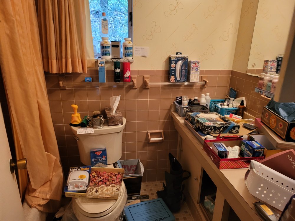 Slide of Savin Spaces Junk Removal