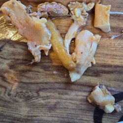 Benny&Co. - Weird chicken from order of a chicken poutine