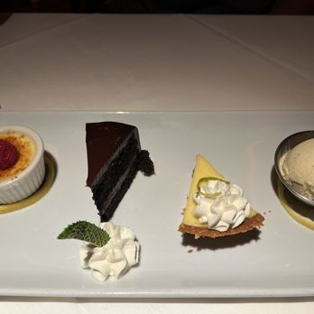 Shaw's Crab House - Shaw's Dessert Sampler - Seafood Near Me - Chicago, Illinois Shaw's Crab House - Shaw's Dessert Sampler - Seafood Near Me - Chicago, Illinois