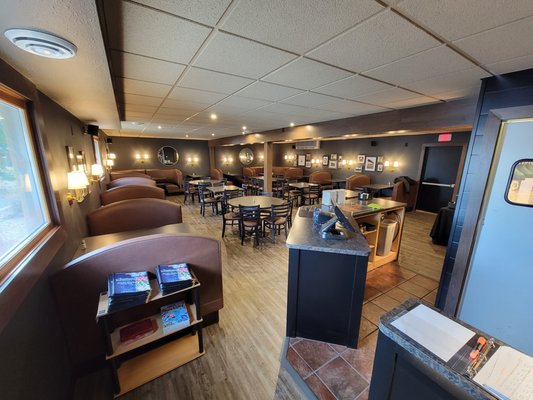 Angelina's Restaurant & Bar by null