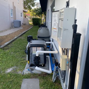 AquaServ Pool Service - Gate left open once again - Pool Cleaners Near Me - Clearwater, Florida