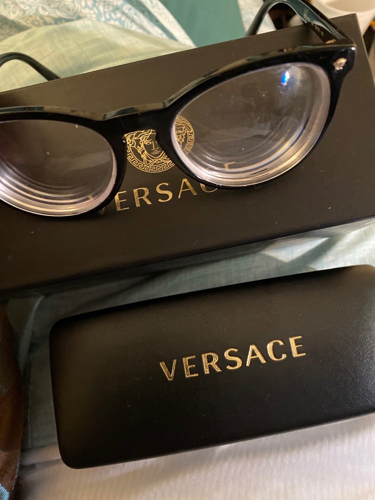 LENSCRAFTERS Updated October 2024 17 Reviews 2500 W Moreland Rd