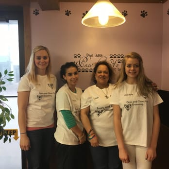 Paws & Claws Pet Grooming and Boarding - The Staff! From left owner/groomer Sarah, groomers Paloma, Liza, Makayla - Pet Groomers Near Me - Iron Mountain, Michigan Paws & Claws Pet Grooming and Boarding - The Staff! From left owner/groomer Sarah, groomers Paloma, Liza, Makayla - Pet Groomers Near Me - Iron Mountain, Michigan
