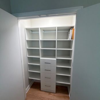 Chicagoland Custom Closets - Cabinetry Near Me - Skokie, Illinois Chicagoland Custom Closets - Cabinetry Near Me - Skokie, Illinois