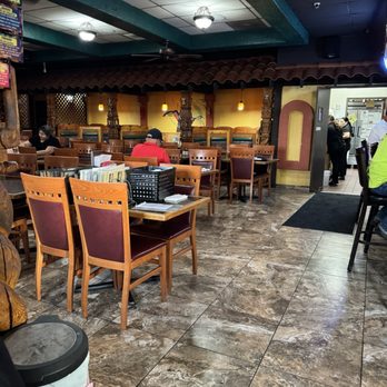 Don Pepe's - Dining area - Mexican Near Me - Bakersfield, California