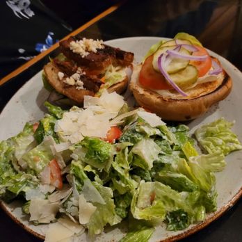 Three's Bar & Grill - Asian Fusion Near Me - Kihei, Hawaii