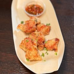 Chili Basil - Homestyle Thai Cuisine - Fried chicken with super yummy sauce