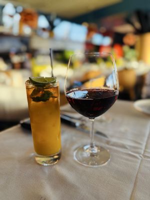 2801 Alaskan Wy by null