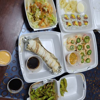 Sushi Koen - Salad, mango/salmon, jasmine, crescent,  and spicy garlic edamame. - Japanese Near Me - Round Rock, Texas