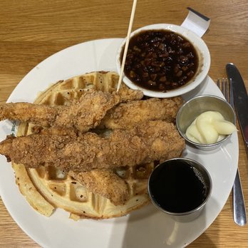 Bantam & Biddy - Gluten free chicken and waffle with pecan bourbon sauce - Gluten-Free Near Me - Chattanooga, Tennessee