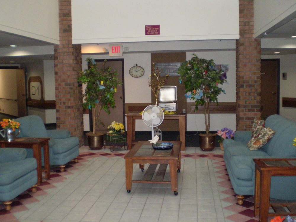 HILLVIEW TERRACE Updated September 2024 601 Fitzhugh Dr, Traverse