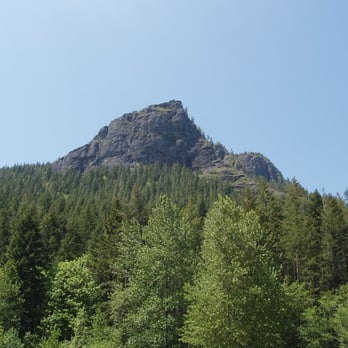 Rattlesnake Ridge - ridge from below - Hiking Near Me