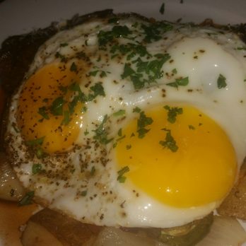 320 Main - Duck Benedict - New American Near Me - Seal Beach, California