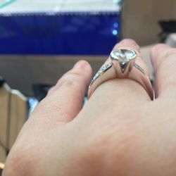 Sweet Custom Jewelry - Engagement ring