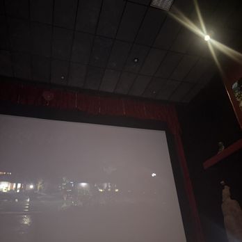 Hollywood Blvd Cinema - During the movie - Cinema Near Me - Woodridge, Illinois Hollywood Blvd Cinema - During the movie - Cinema Near Me - Woodridge, Illinois