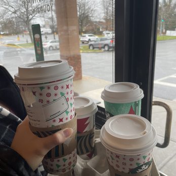 Starbucks - Coffee & Tea Near Me - Setauket, New York