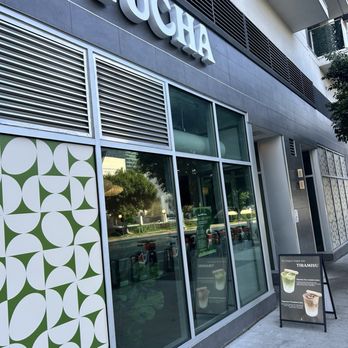 Tu Cha - Outside - Desserts Near Me - Los Angeles, California