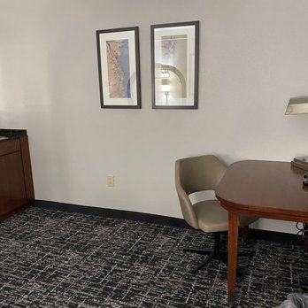 Hyatt Place Columbus-North - Mini bar and desk (no microwaves in rooms) - Hotels Near Me - Columbus, Georgia