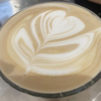 Handlebar Coffee Roasters - Vanilla latte - Coffee Roasteries Near Me - Santa Barbara, California