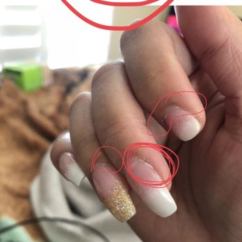 Painted Nails and Spa - time stamp of May 8th only 6 days when i got dip powder done! Nails lifting in multiple fingers but that is the middle finger!! - Nail Salons Near Me - San Ramon, California