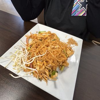 Thai Terrace - Pad Thai Noodle with chicken - Thai Near Me - Fort Worth, Texas Thai Terrace - Pad Thai Noodle with chicken - Thai Near Me - Fort Worth, Texas