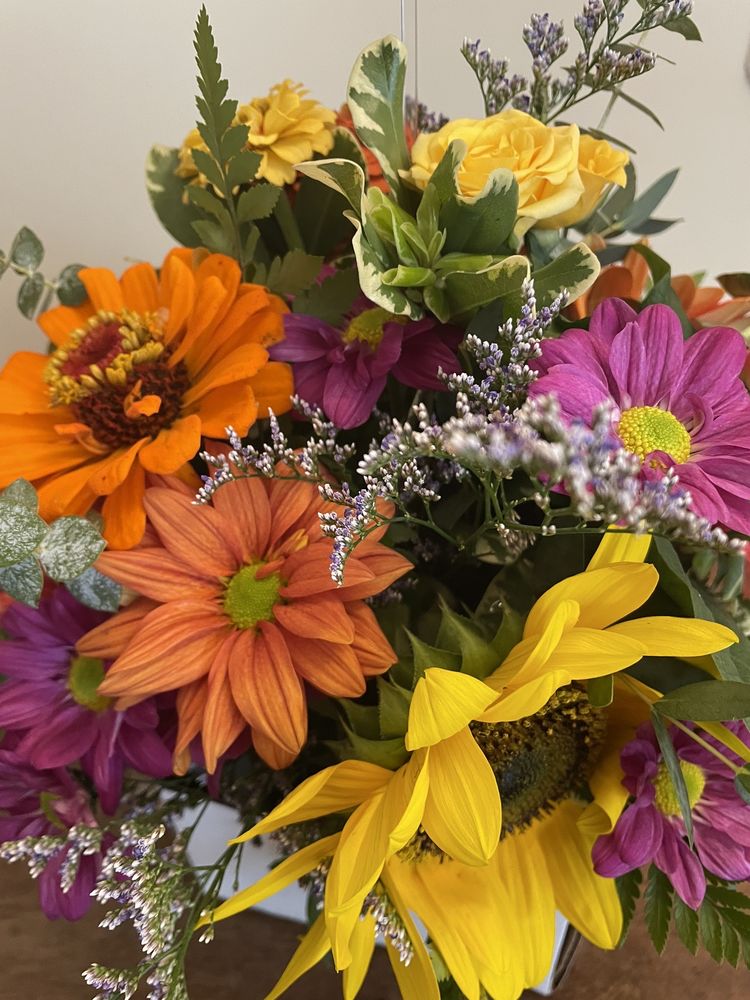 WHISTLESTOP FLORIST Updated August 2024 51 Photos & 21 Reviews