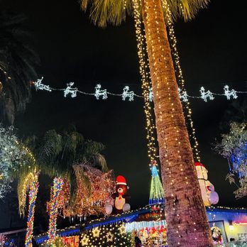Phoenix Christmas Lights 2022 Review Lee & Patricia Sepanek's Holiday Lights - 44 Photos & 21 Reviews -  Landmarks & Historical Buildings - 4415 E Calle Tuberia, Phoenix, Az - Yelp