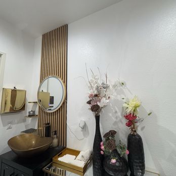 Luxury Head Spa & Beauty - Makeup Artists Near Me - Westminster, California