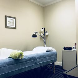 Harmony Acupuncture & TCM - Treatment Room 1