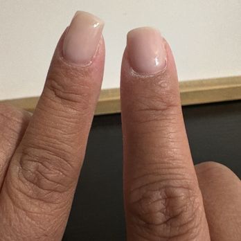 Tulip Nails & Spa - Look at that uneven length!! And my nails were grown OUT at least a month before this. Ain't no way! - Nail Salons Near Me - Brentwood, California Tulip Nails & Spa - Look at that uneven length!! And my nails were grown OUT at least a month before this. Ain't no way! - Nail Salons Near Me - Brentwood, California