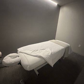 Squeeze Massage - Massage Near Me - Laguna Niguel, California Squeeze Massage - Massage Near Me - Laguna Niguel, California