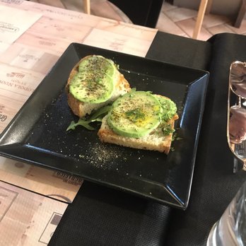 Divin Ostilia - Avocado and smoked cheese bruschetta - Beer, Wine & Spirits Near Me - Rome, RM Divin Ostilia - Avocado and smoked cheese bruschetta - Beer, Wine & Spirits Near Me - Rome, RM