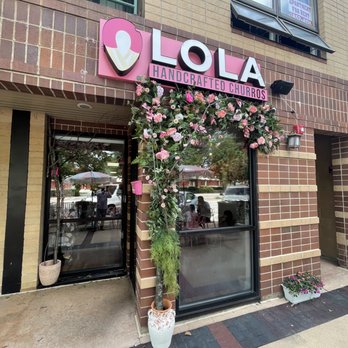 Lola's Handcrafted Churros - Lola's Handcrafted Churros - Desserts Near Me - Lisle, Illinois Lola's Handcrafted Churros - Lola's Handcrafted Churros - Desserts Near Me - Lisle, Illinois