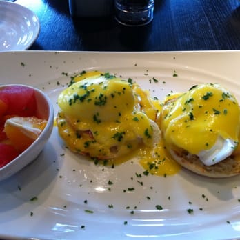 Station 4 - Eggs Benedict classic - New American Near Me - Washington, DC, District of Columbia Station 4 - Eggs Benedict classic - New American Near Me - Washington, DC, District of Columbia